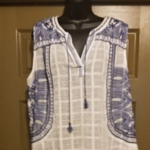Lucky Brand sleeveless embroidered top